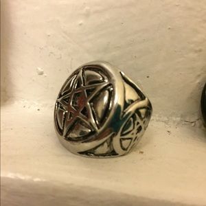 Pentagram Occult Supernatural Ring